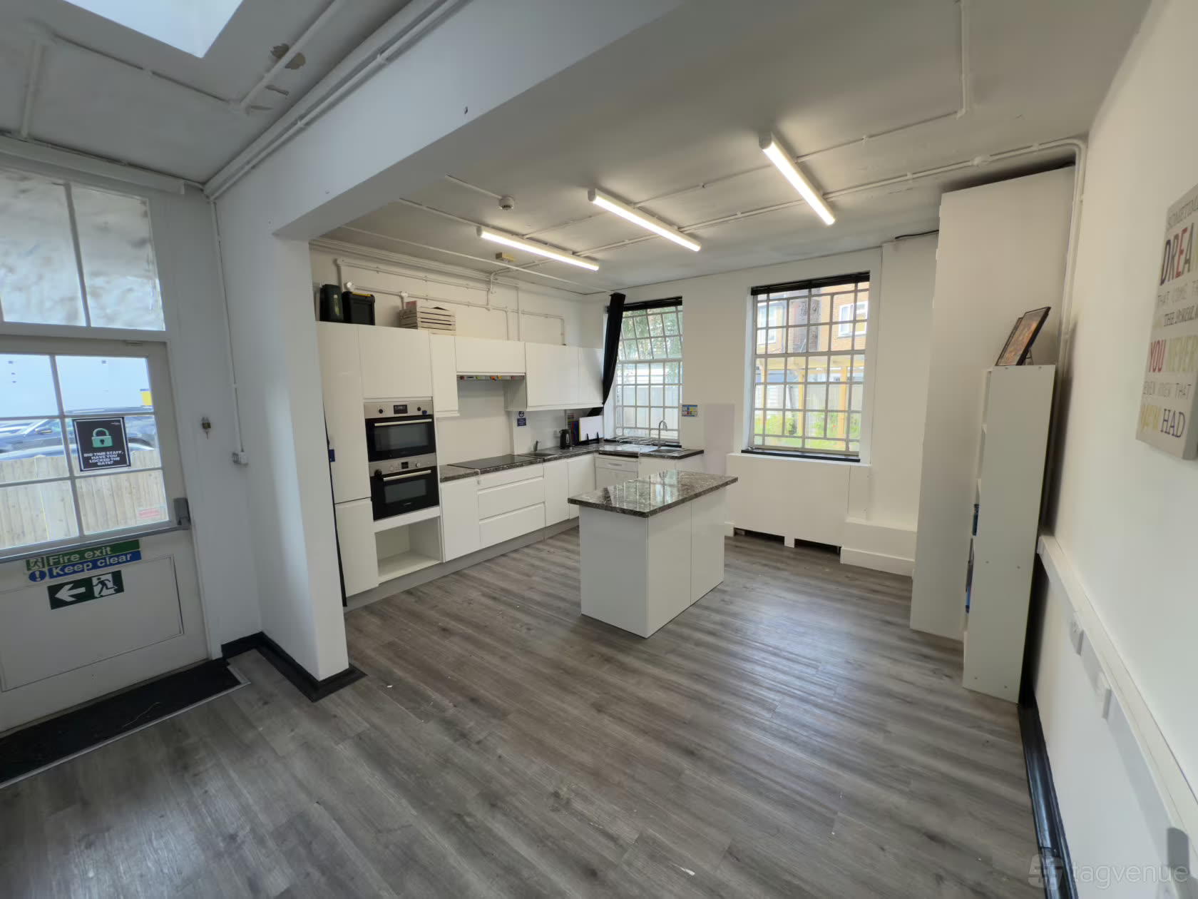 Studio 3 — compact studio with kitchen